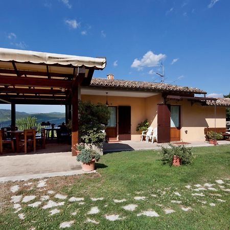 Agriturismo Il Castello Assisi Exterior foto