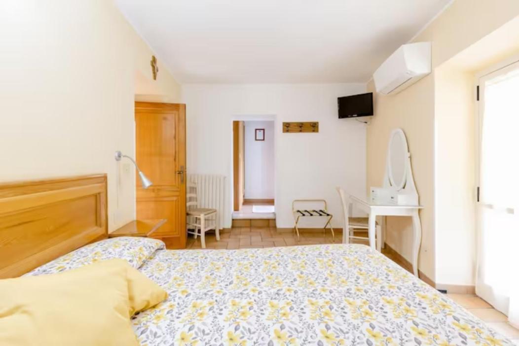 Agriturismo Il Castello Assisi Exterior foto